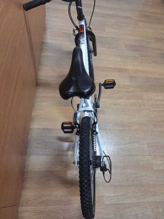 Bicicleta pt copiii rockrider ST 100(6-9ani)-gratis transport