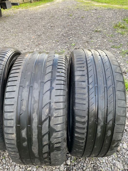 Vând cauciucurii BMW/Mercedes pe două lățimi