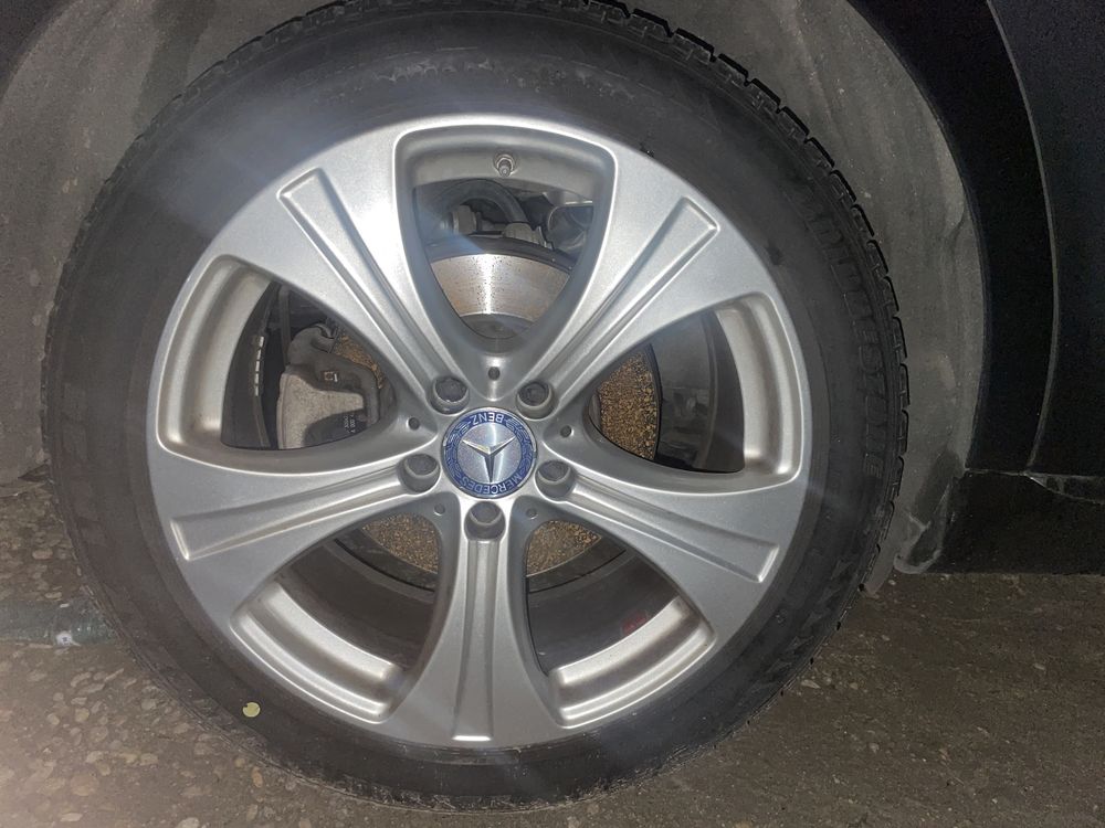 Jante Mercedes w213 pe 18 cu cauciucuri