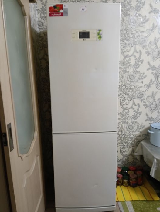 Продам холодильник LG no frost