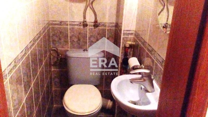 Дава се под наем Тристаен апартамент в Варна, Гръцка махала - 88 кв.м за 665 € - Снимка #6