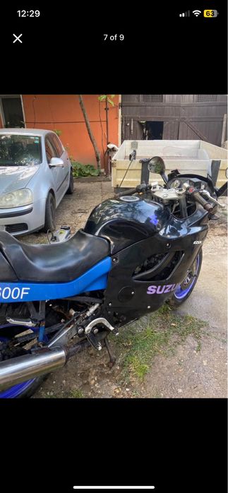 Motocicleta Suzuki GSX600F