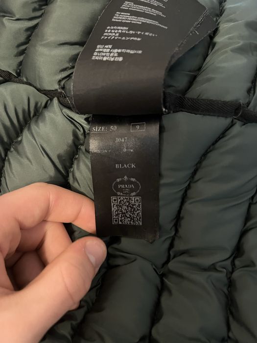 prada puffer jacket de femei marimea L neagra