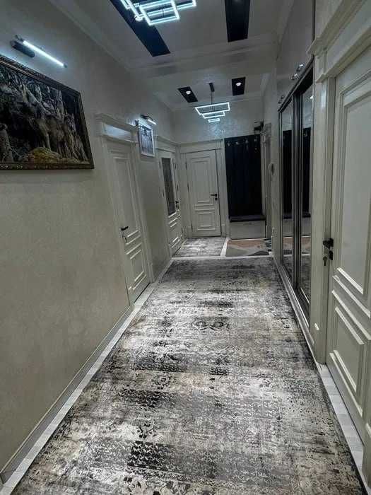 Продается квартира в Центре Ганга, ц-15, ЭЛИТНАЯ НОВОСТРОЙКА . ID: 021