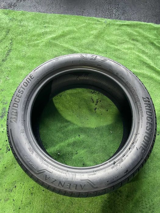 Anvelope Vara 305/40/20-275/45/20 Bridgestone RSC*