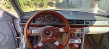 Mercedes-Benz W124