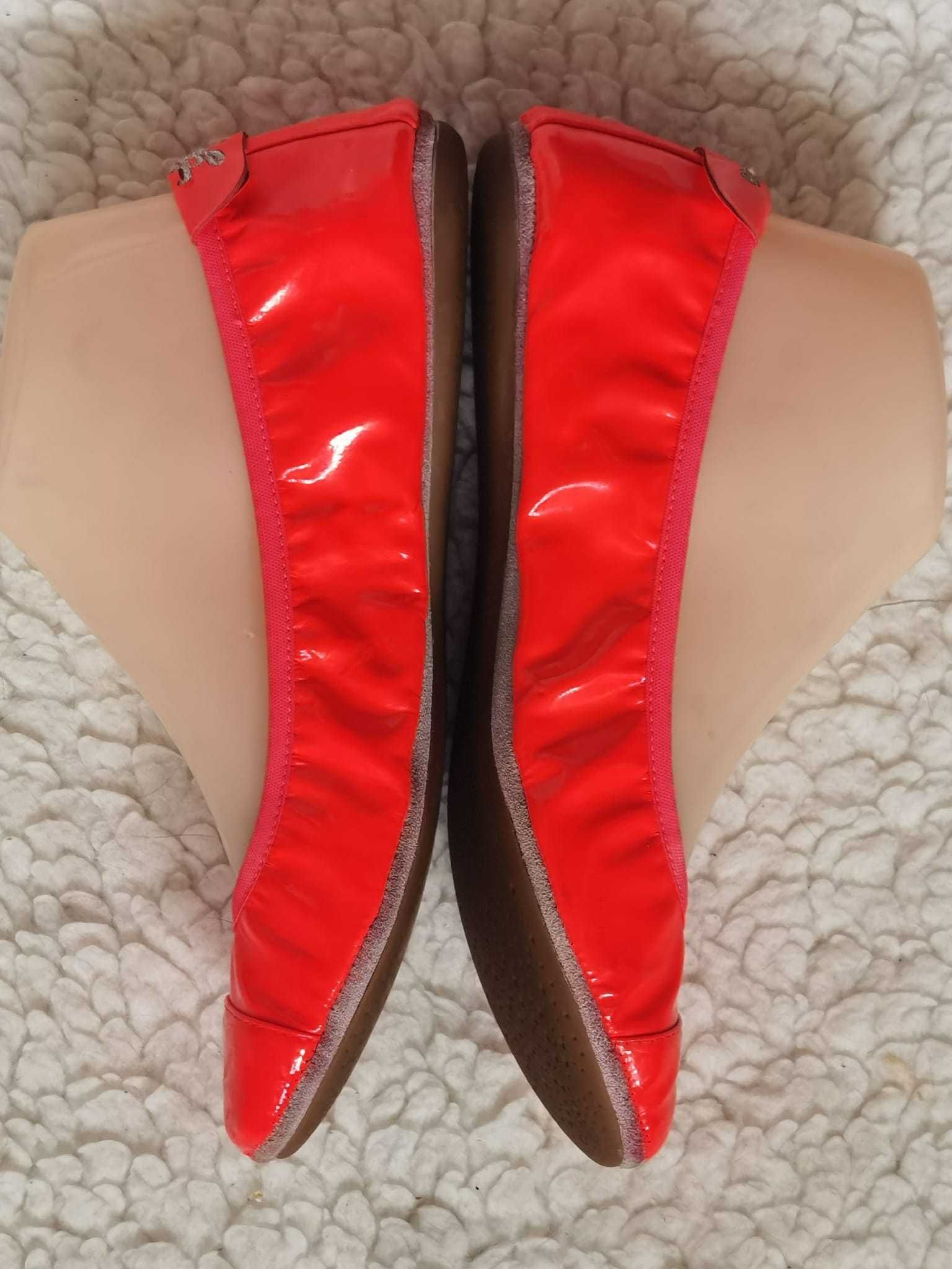 Balerini dama piele naturala lacuita corai neon Guess opincute femei