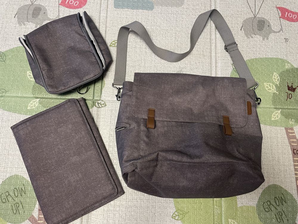 Чанта за количка Maxi Cosi в цвят сиво с кожени детайли
