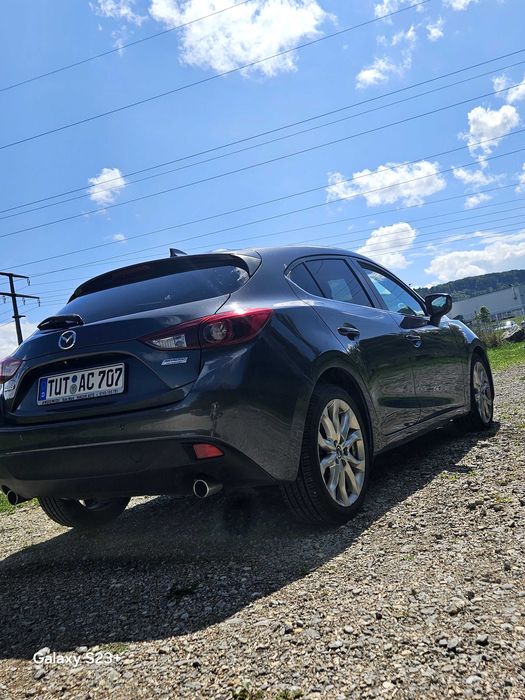 Mazda 3–2016–echipare completă, aspect îngrijit, confort și eleganță.