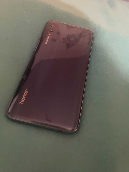 Продавам Телефон Honor 10 Lite