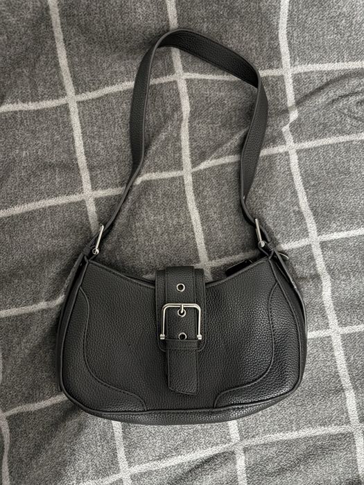 Различни модели дамски чанти