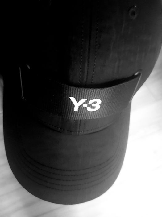 Șapcă y3 nouă impecabila