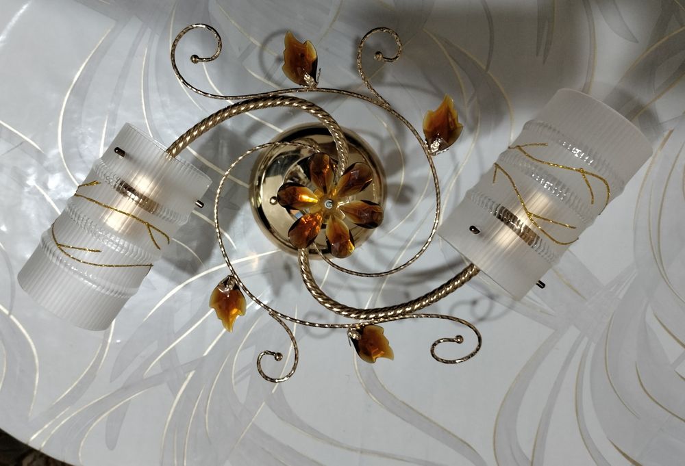 Люстра в спальню