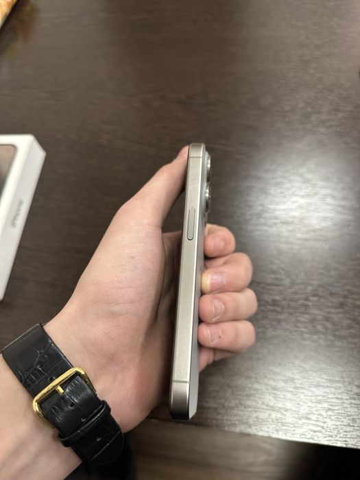 Iphone 15 pro 128 Gb