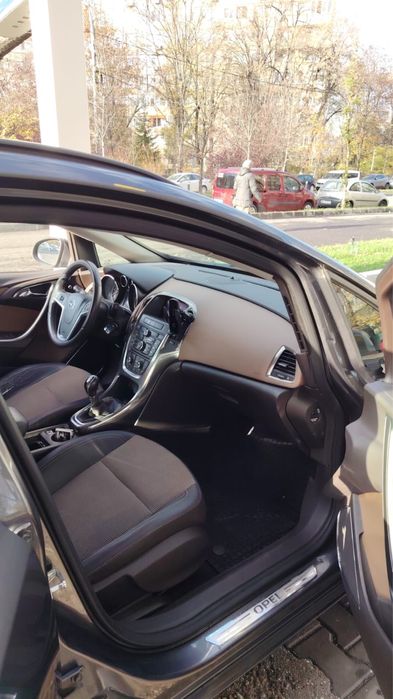 Vand Opel Astra 2011