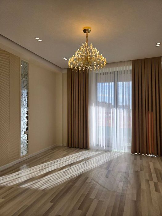 Продается 4х ком квартира, ЖК Modern Stroy, ор-р: ТРЦ Малика, 140 м²