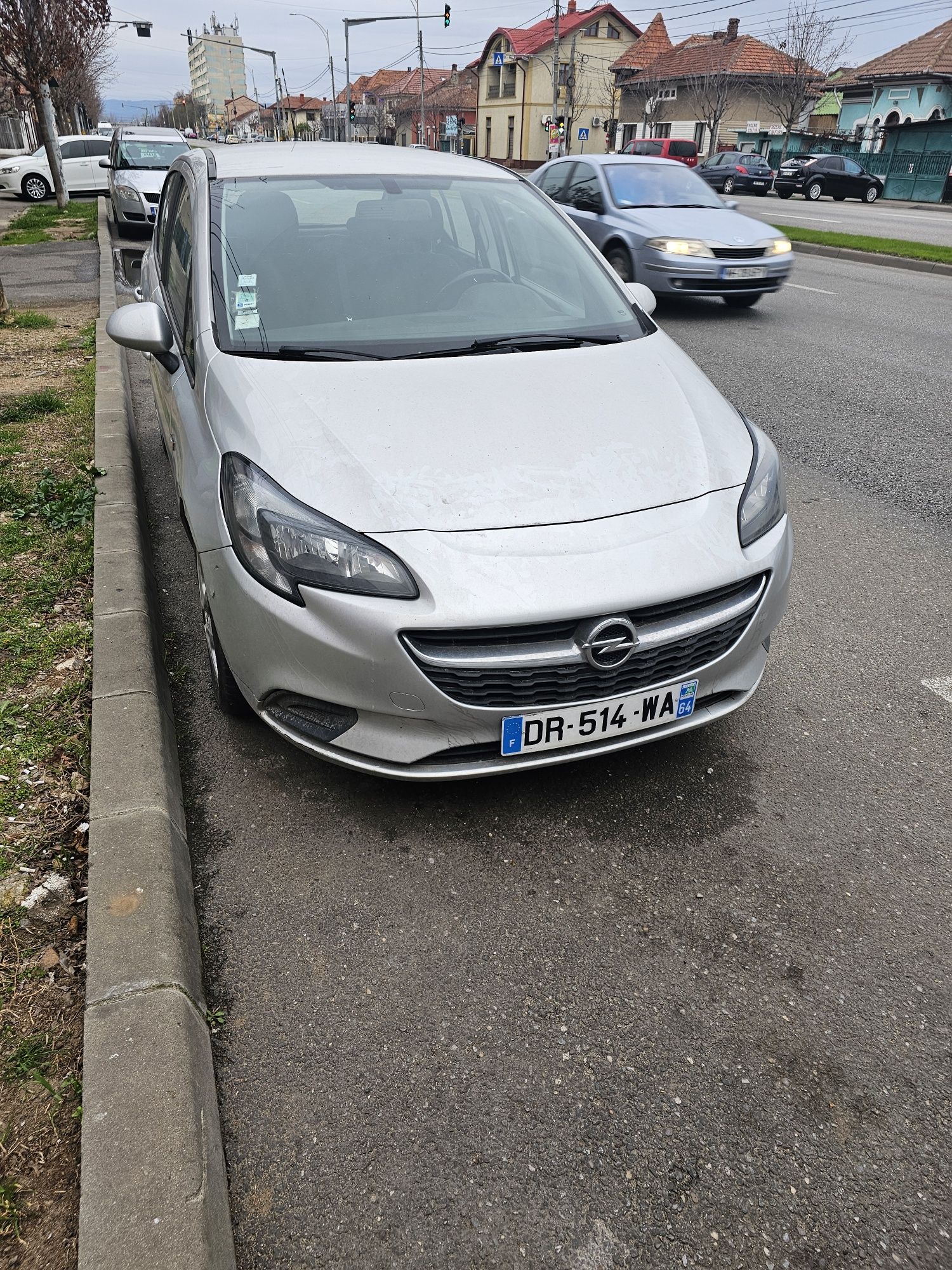 Vând Opel Corsa E