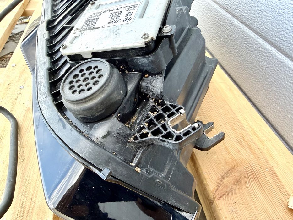 Ляв фар AUDI A7 S7 RS7 FULL LED 4G8941033J