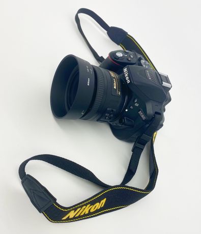 Aparat DSLR Nikon D5300