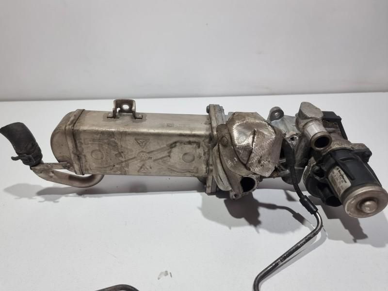 Racitor gaze egr Volkswagen Passat CC facelift (2012-2016) 2.0 tdi CFFB 03L131512C