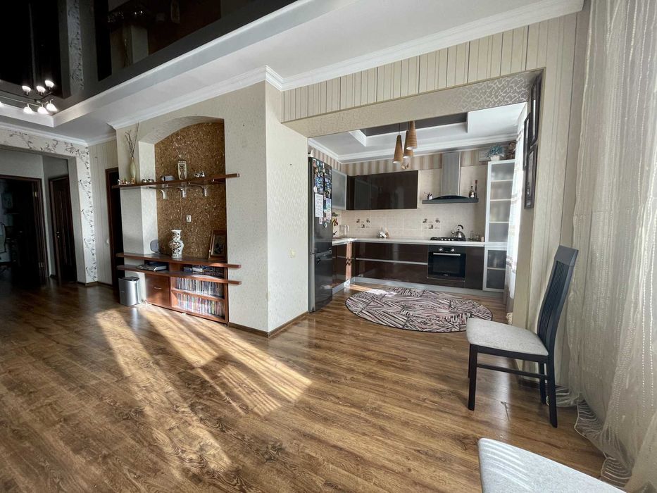 Продажа 3-комнатной квартиры, Тауелсиздик 161