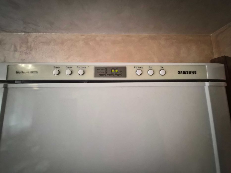 Хладилник Samsung