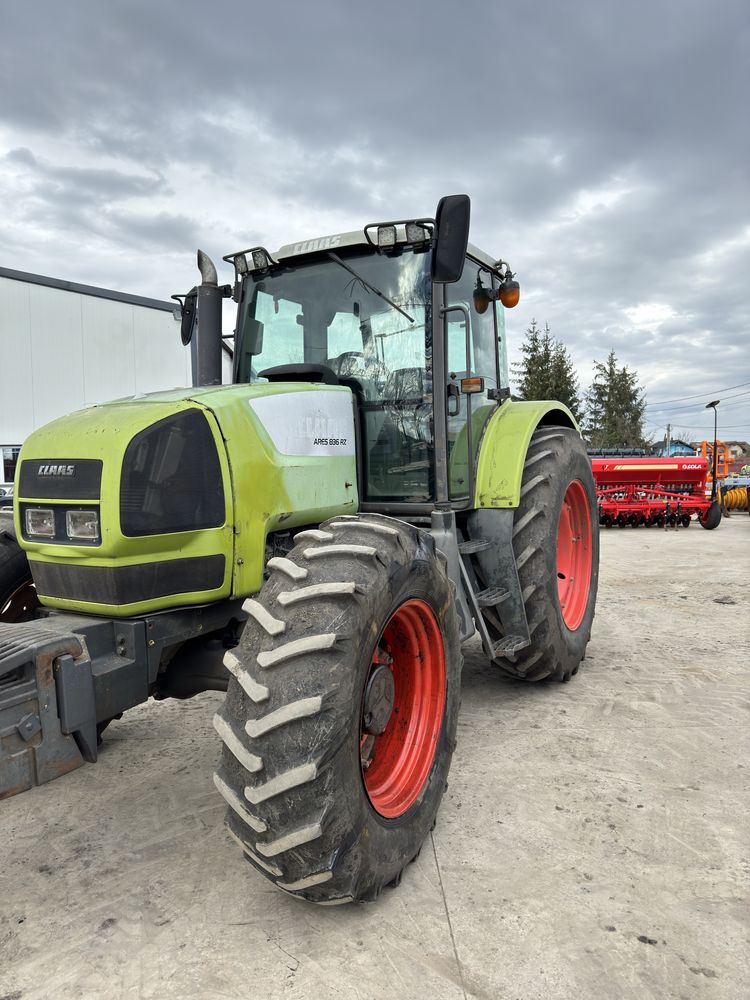 Tractor CLAAS ARES 836 RZ (200 CP)