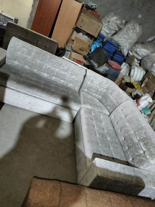 Ugalok sotiladi stolsiz