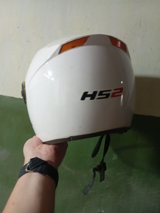 Продам шлем для мотоцикла или скутера не дорого
