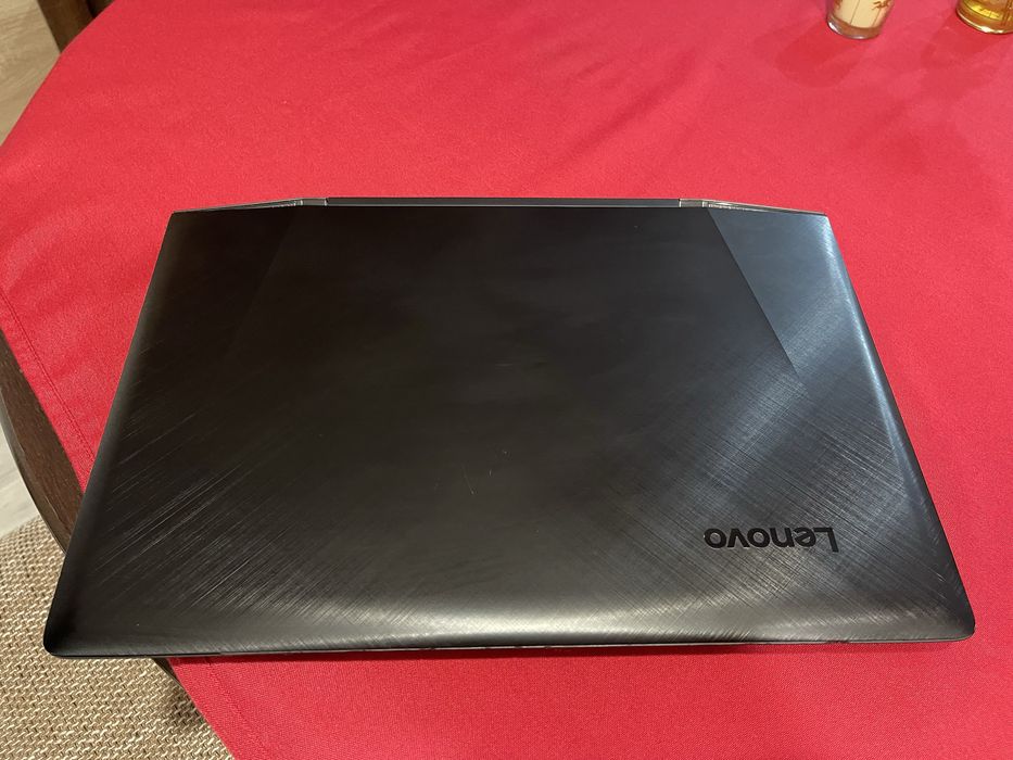 Laptop gaming Lenovo Y700