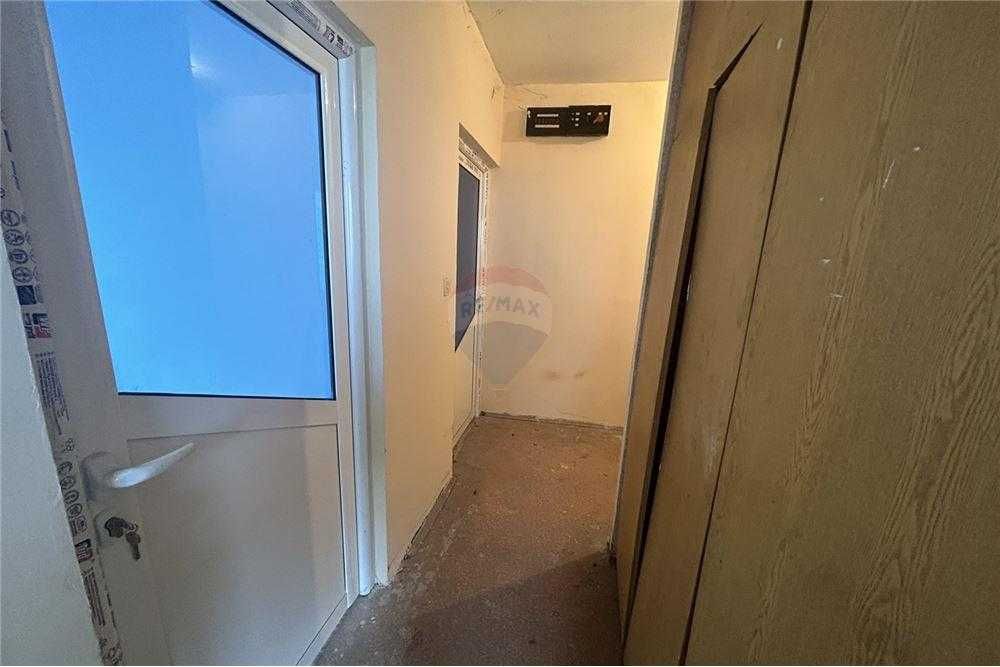 Продава се Двустаен апартамент в Русе, Чародейка - Север - 62 кв.м за 709 €/кв.м - Снимка #8