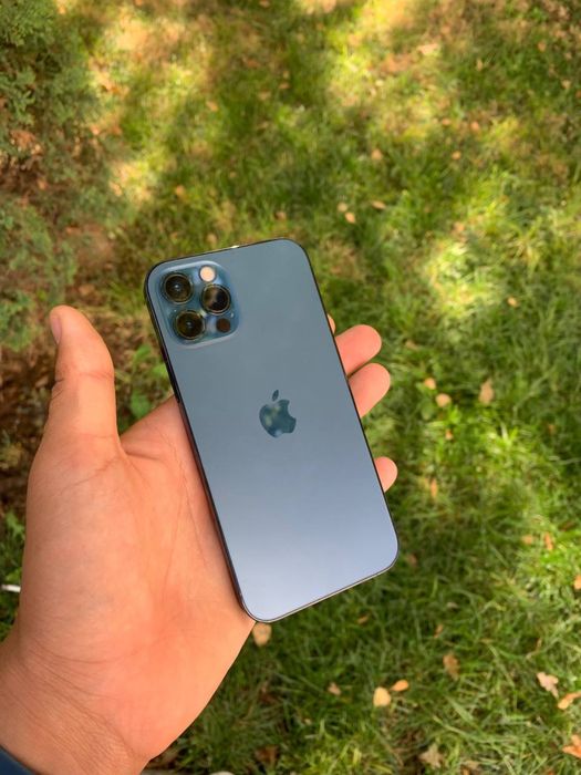Iphone 12 pro sotiladi!