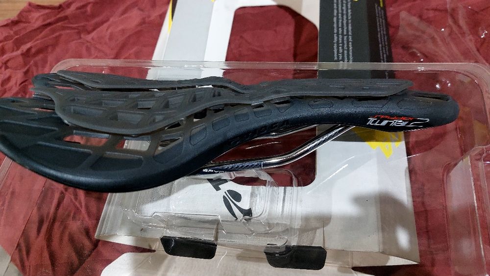 Седалка за велосипед Tioga Spyder TwinTail 2 Black