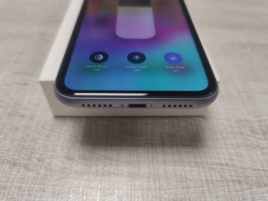 iphone 11 128GB Purple Перфектен!