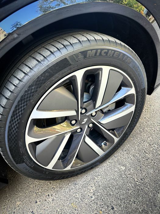 Li9 Max полный кузов брониплёнка