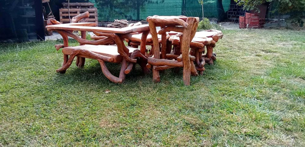 Комплект от ръчно изработени мебели от коренища