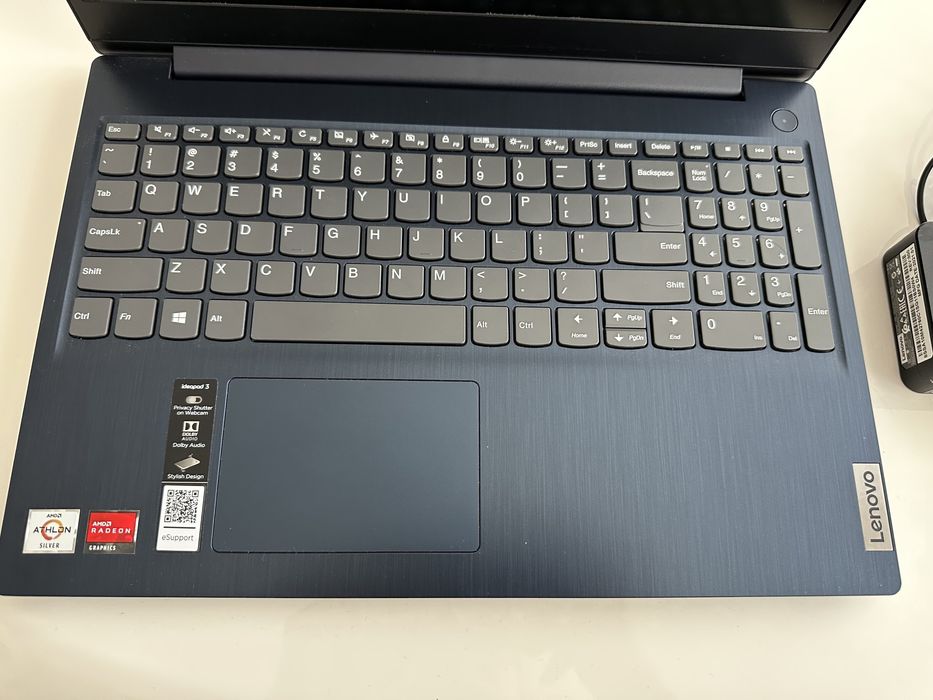 Laptop Lenovo Nou