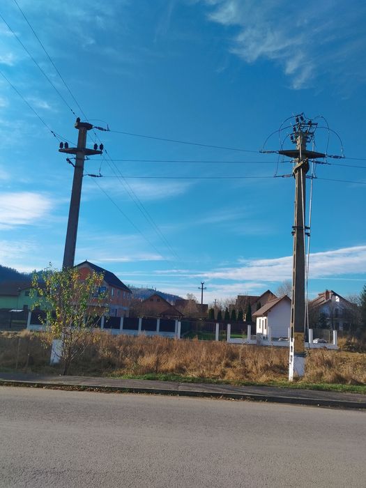 Primesc pământ umplutură orice cantitate cât mai mult.