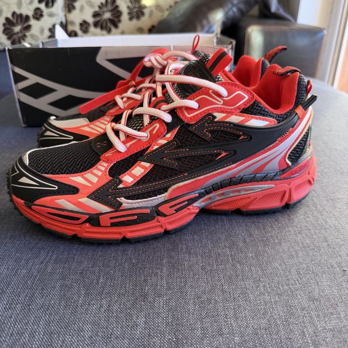 Обувки Off-white