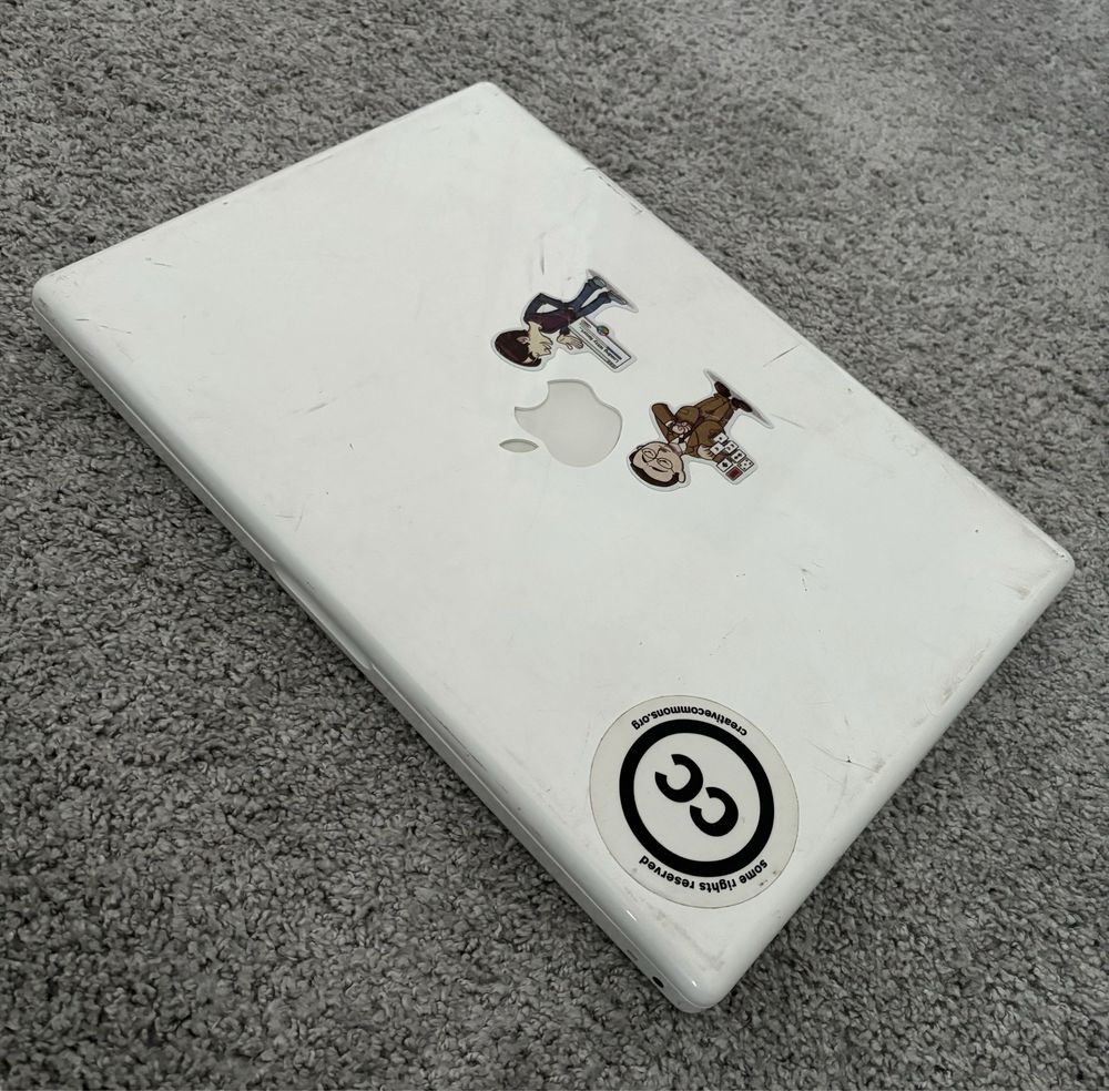 MacBook 13’’ 2007 functional