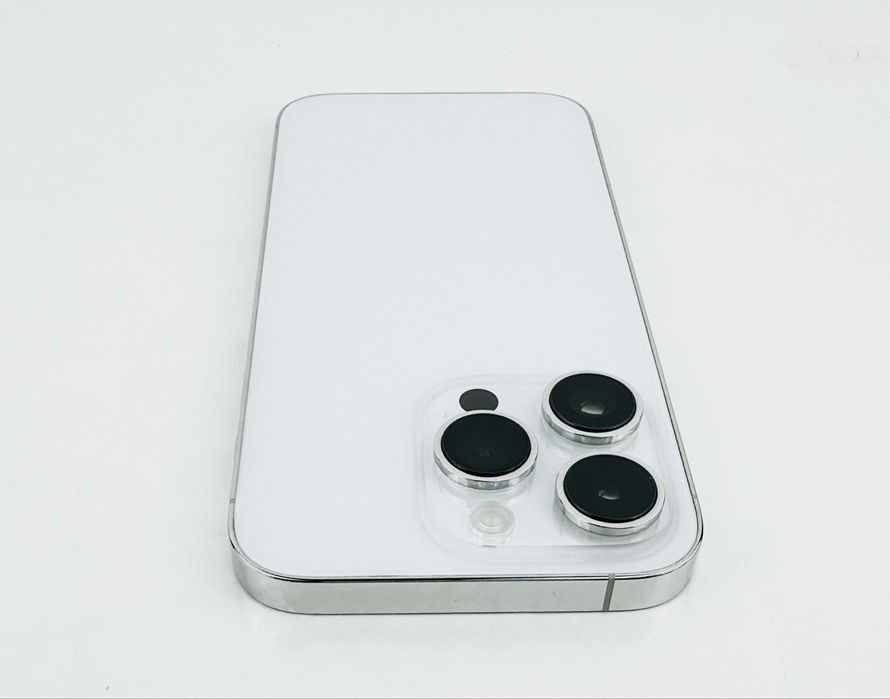Apple iPhone 14 Pro 128GB Silver Перфектен! Гаранция!