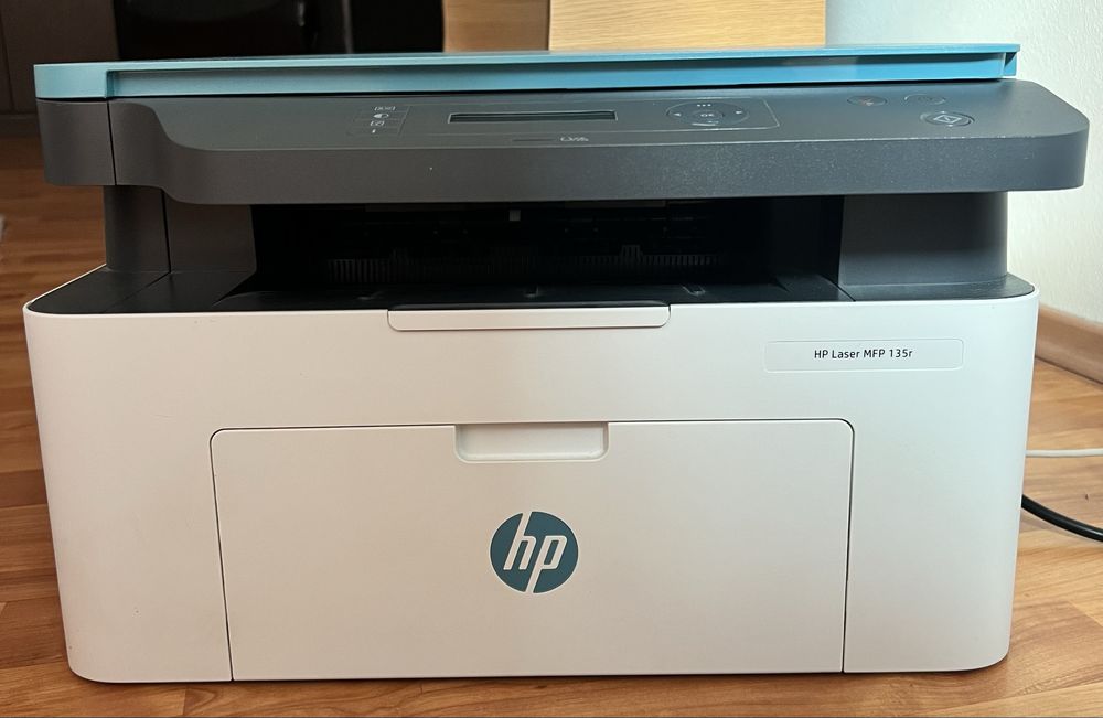 Imprimanta HP Laser MFP 135r