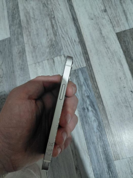 Vând Iphone 12 mini ! 64 GB