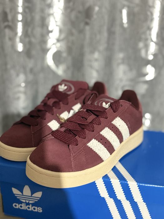 Adidas Campus 00s