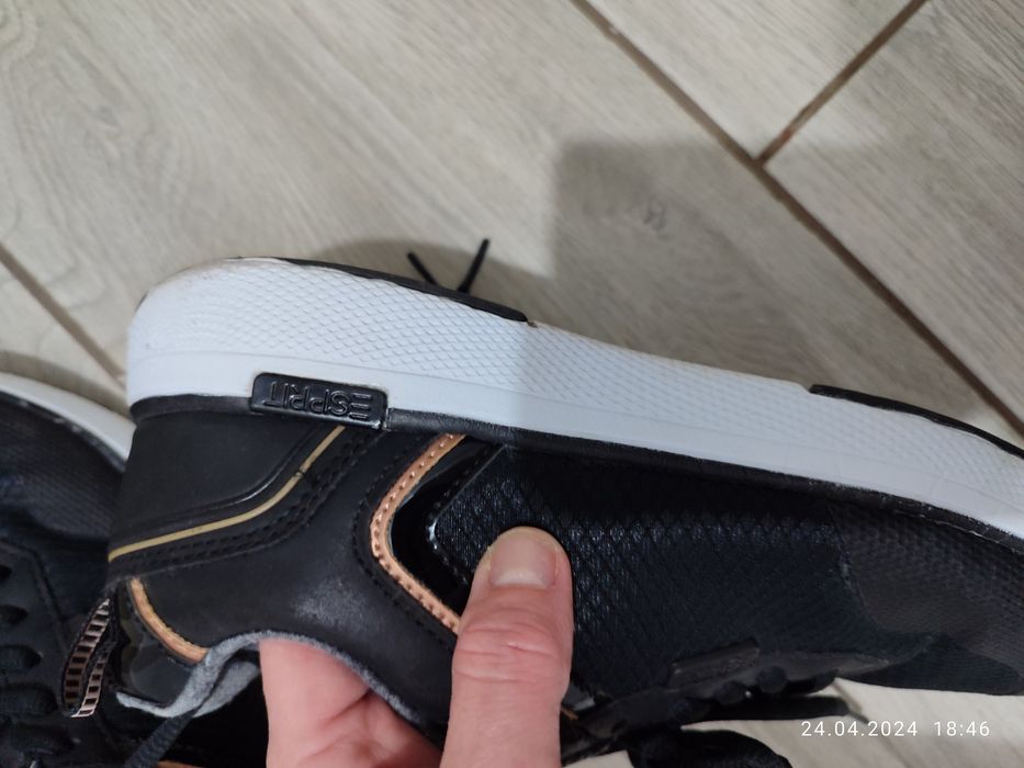Adidași esprit 38