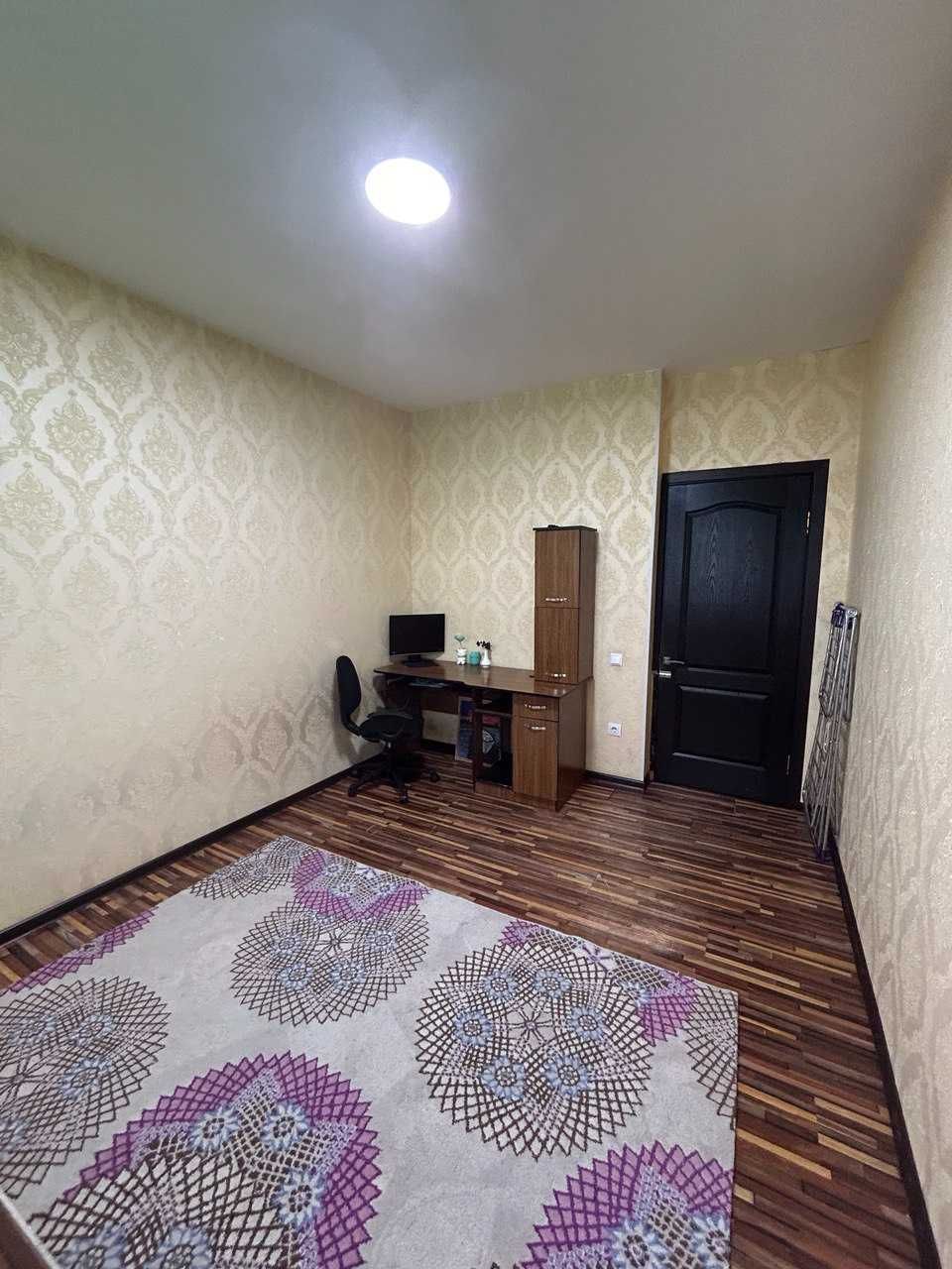 2к квартира 3/3. Массив Карасу 6. Около базарчика. 39м2. Новостройка