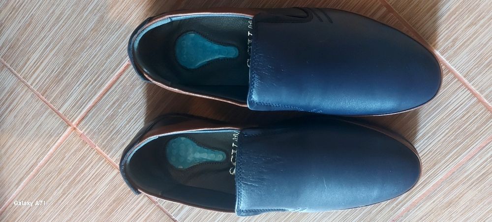 Incaltaminte marimea 43 - stil mocasini