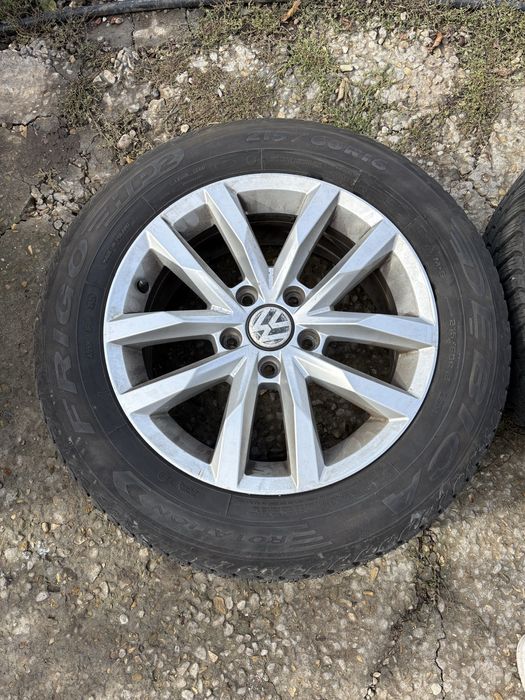 Roti pasaat b8 r16 cu anvelope de iarna