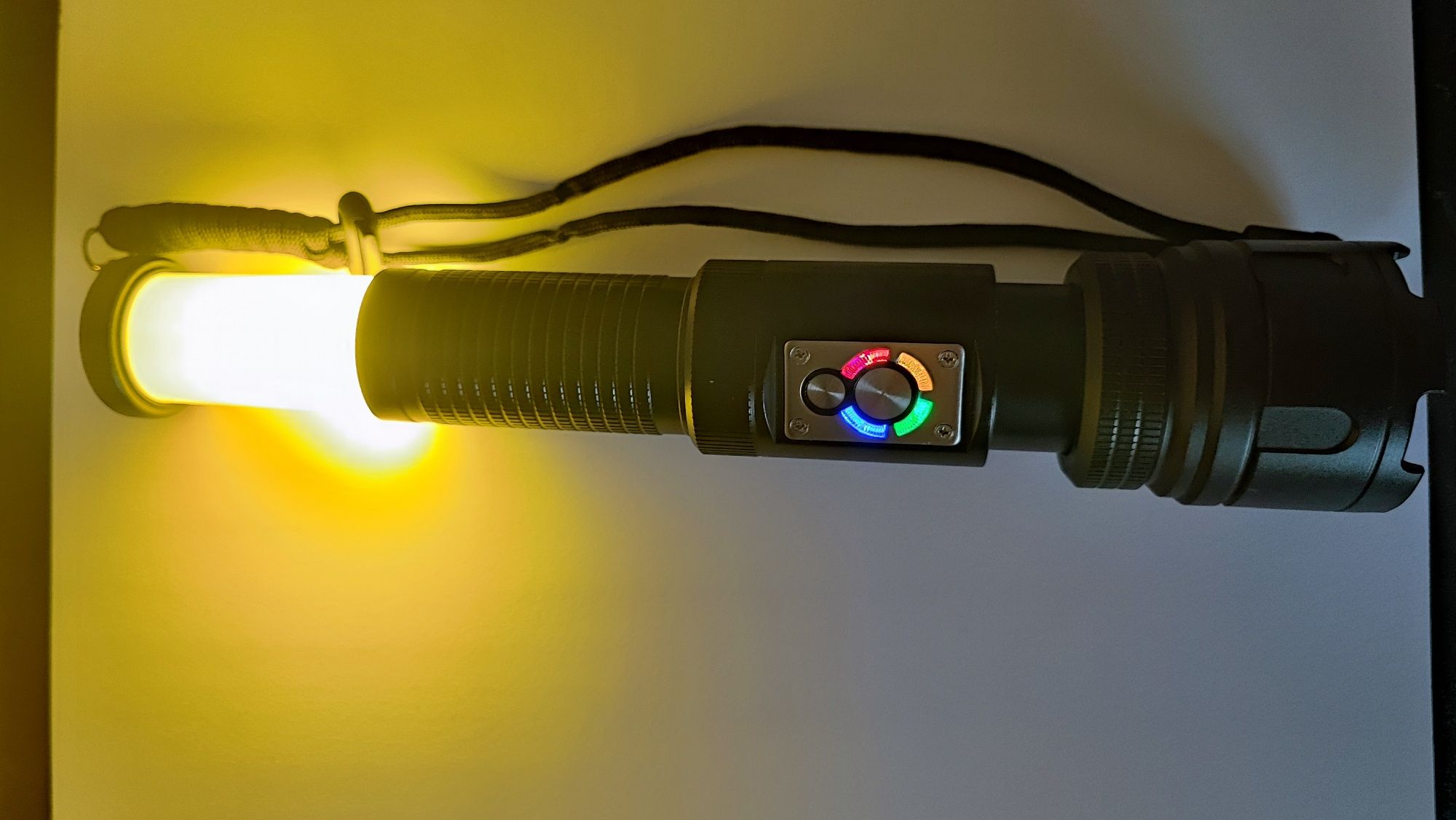 Lanterna puternica profesionala LED XHP-99 + COB