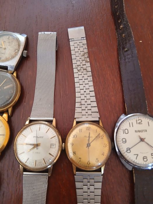 Vând ceasuri automatice vintage